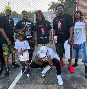 Meet your Posher, Dontue